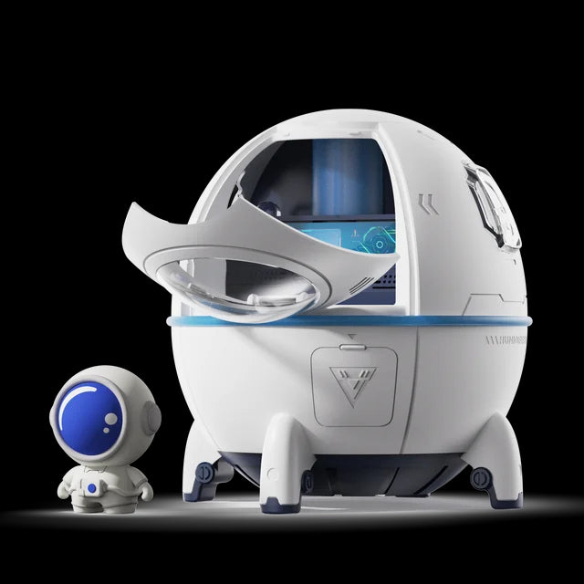 Portable Astronaut Humidifier with LED Light and Aroma Diffuser - USB Powered for Clean and Hydrated Air Cute Aesthetic Stuff